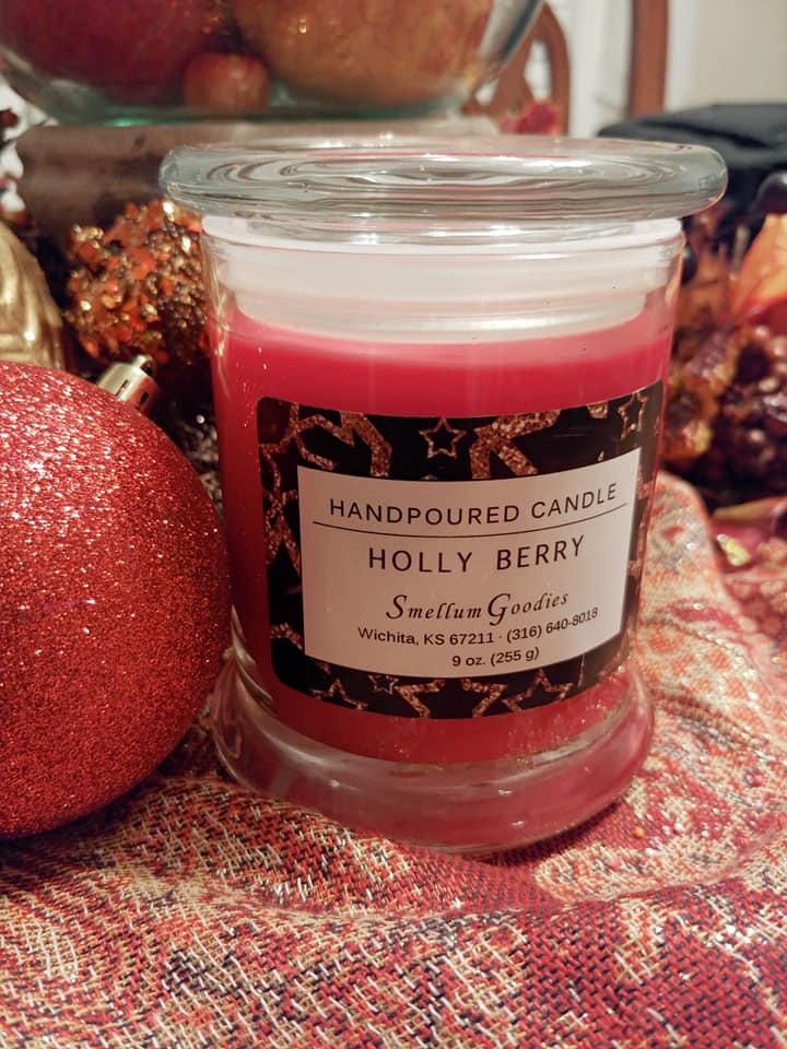 Holly Berry -- Handpoured Candle – Smellum Goodies